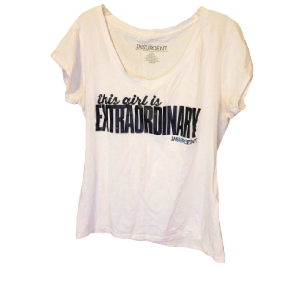 Summit Entertainment T shirt. V neck